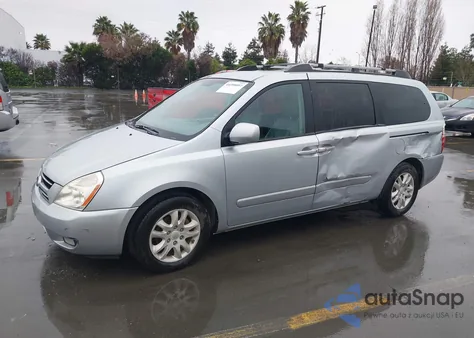 2006 Kia Sedona Ex/Lx z USA, uszkodzony, nr VIN KNDMB233566029982